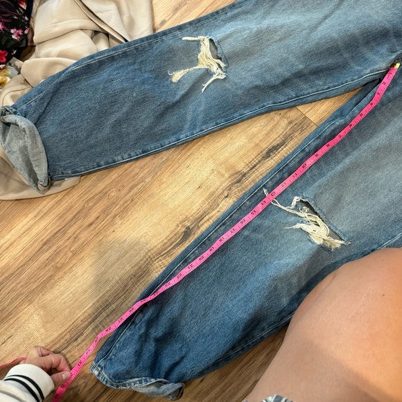 J. Crew Slouchy Boyfriend Jean in Southern Sky Wash Blue - Picture 8 of 11